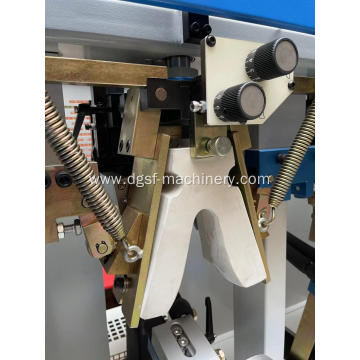 Double cold and double hot sweeping inside counter moulding machine HZ-626A